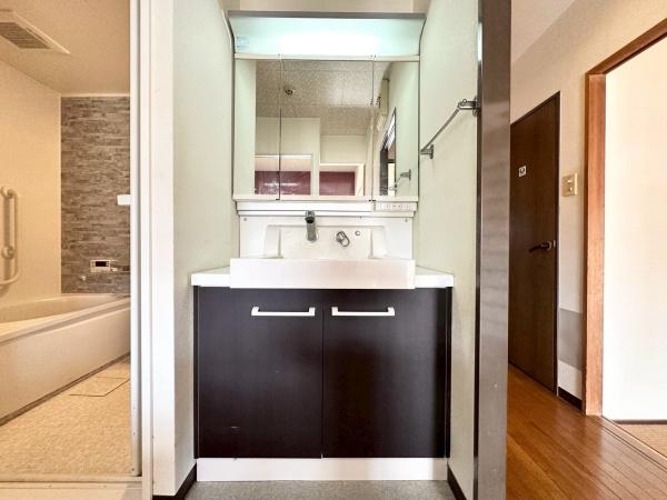 　洗面台・洗面所　