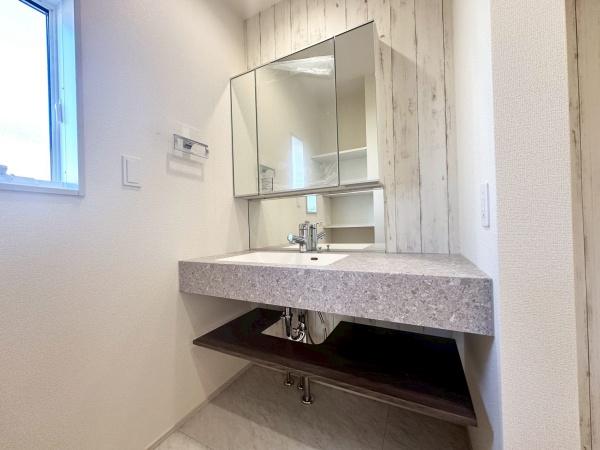 　洗面台・洗面所　