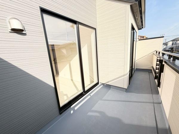 　バルコニー　