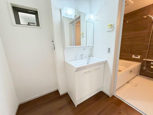 　洗面台・洗面所　